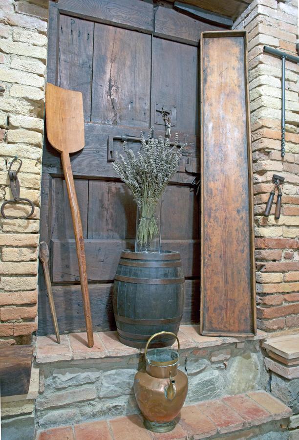 Residenza Storica Casale Pozzuolo Villa Cinigiano Bagian luar foto