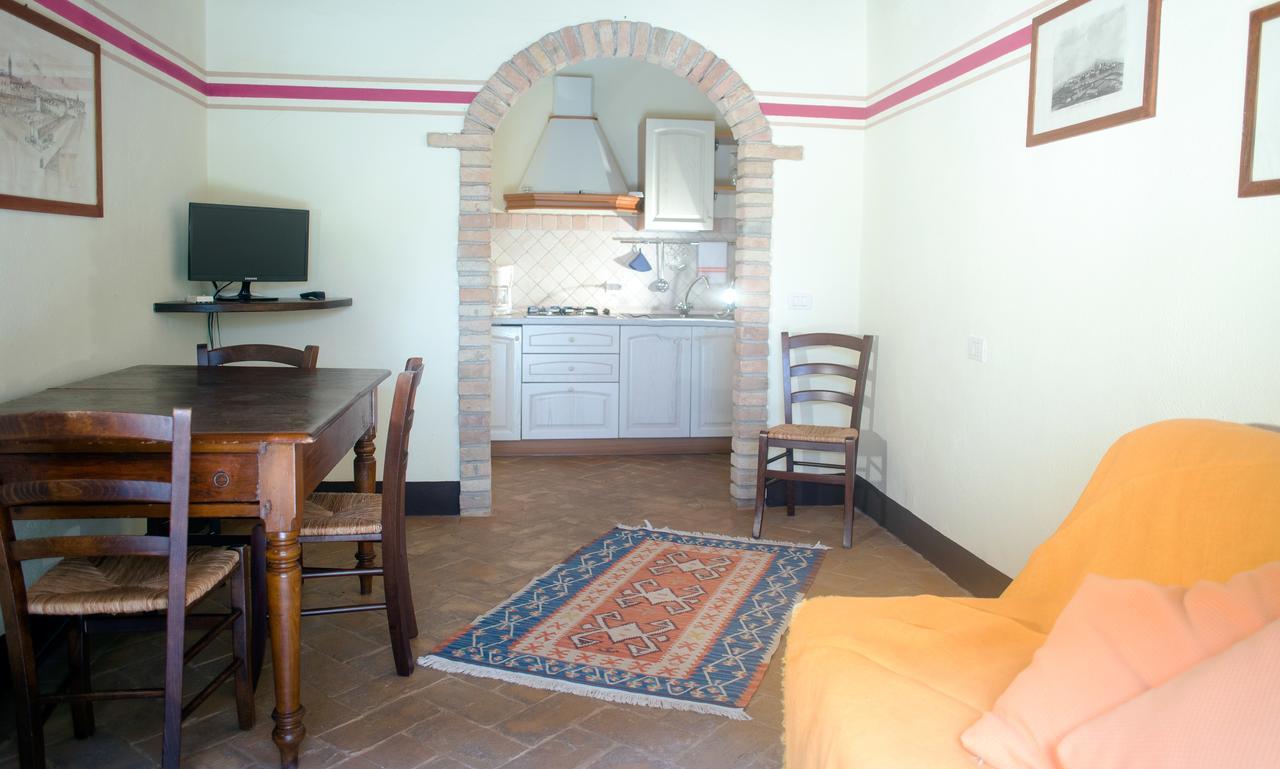 Residenza Storica Casale Pozzuolo Villa Cinigiano Bagian luar foto